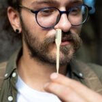 2 Pieces 360° Rotating Nose Trimmer & Ear Pick Tool - Image 4